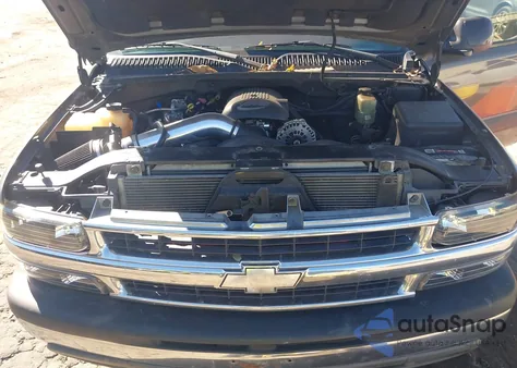 2002 Chevrolet Tahoe Ls from USA, damaged, VIN 1GNEC13V52J294896